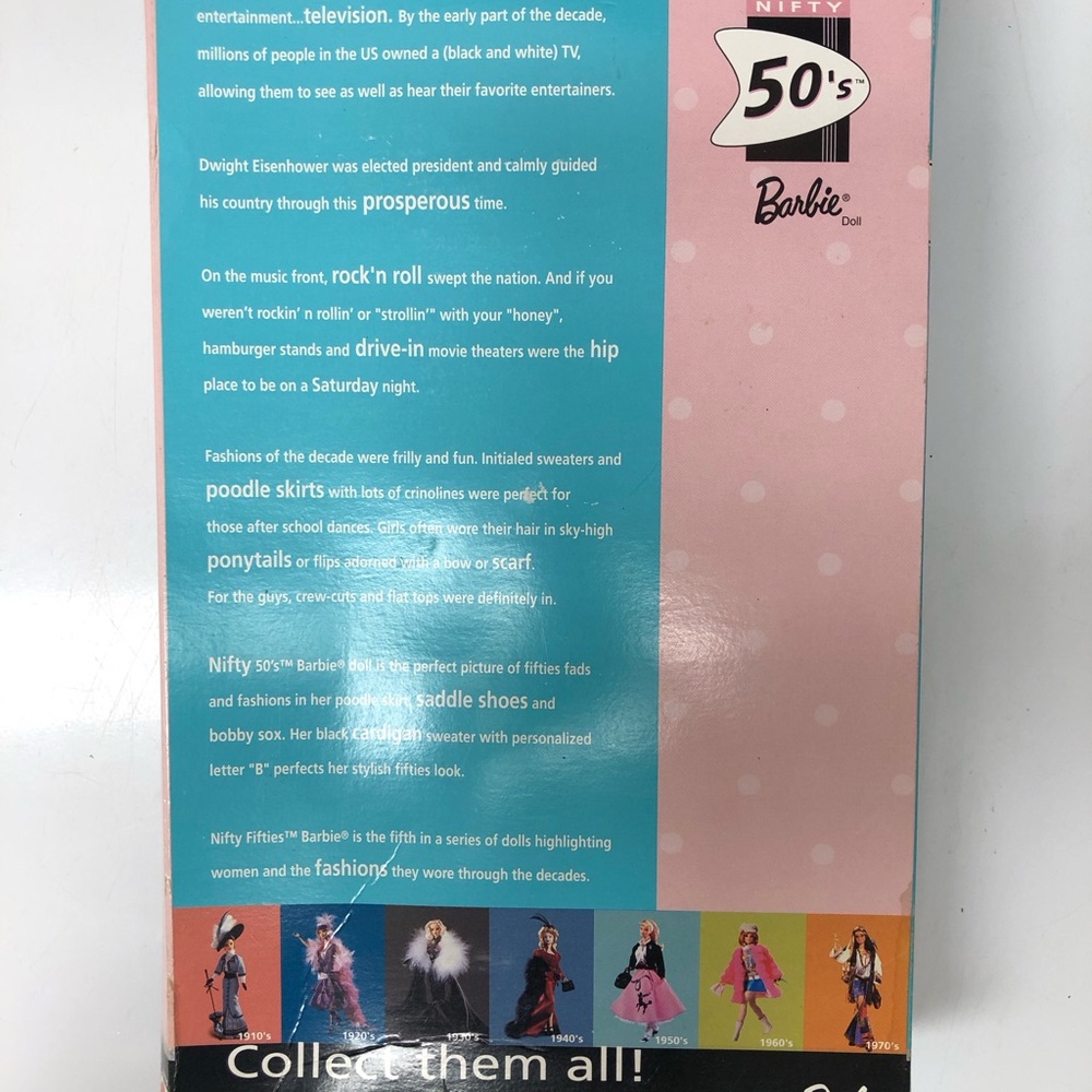 MATTEL’S NIFTY 50’s BARBIE COLLECTORS DOLL - Picture 3 of 3